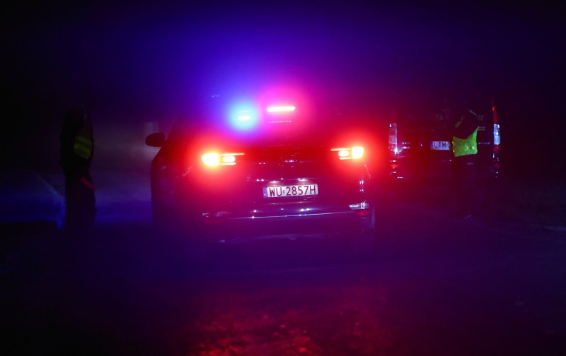 Policijska blokada ispred naselja Przewodow (izvor: REUTERS/Kacper Pempel/Guliver Image)