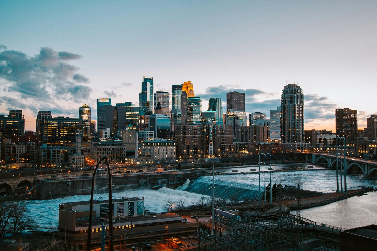Pogled na Minneapolis