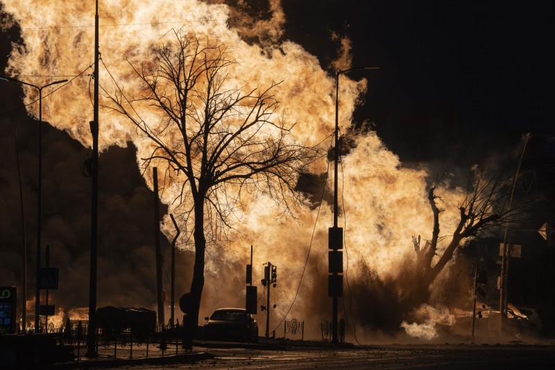 Ruski napad na Kijev, 2. siječnja 2024. (izvor: AP Photo/Efrem Lukatsky/Guliver Image)