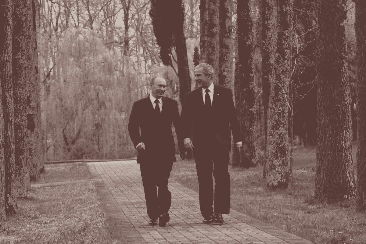 Vladimir Putin i George W Bush 2008. godine