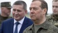 Medvedev tvrdi da je po nalogu Putina posjetio trupe u Ukrajini u blizini prve linije fronta