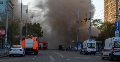 Rusija nastavlja intenzivne udare na ukrajinsku infrastrukturu cilajući niz gradova, Zelenski potvrdio kako je u tjedan dana uništeno čak 30% ukrajinskih elektrana