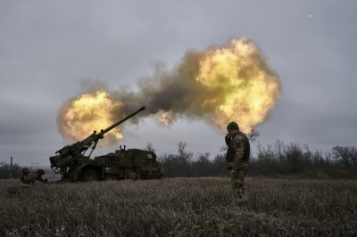 Rat u Ukrajini, 317. dan: Putin proglasio božićno primirje koje Kijev i saveznici odbacuju, Njemačka i SAD šalju borbena vozila, Medvedev NATO obali prijeti Cirkonima