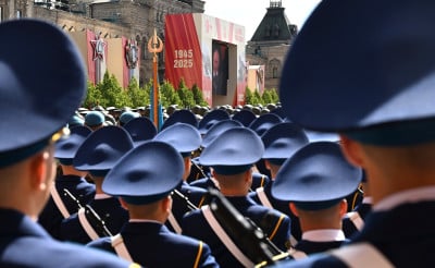 Putin na 80. godišnjici pobjede u Drugom svjetskom ratu: Rusija kao neprobojna prepreka nacizmu, revizionizmu i rusofobiji - jedinstvo i solidarnost ostaje "naoružanje budućnosti"