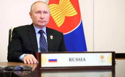 "Moramo zaustaviti ove prijetnje prema regiji i svijetu": Putin za vrijeme govora poručio kako postoji opasnost od izbijanja oružane utrke u Aziji