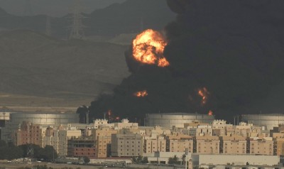 Uzvraćanje udarca postaje sve snažnije: Gore saudijske rafinerije, ciljan i glavni grad Rijad u jednom od najvećih napada jemenskih Houthi snaga do sad