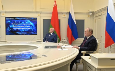 Putin, s Lukašenkom u situacijskom centru, pokrenuo nuklearne vojne vježbe, u Donbasu sve napetije