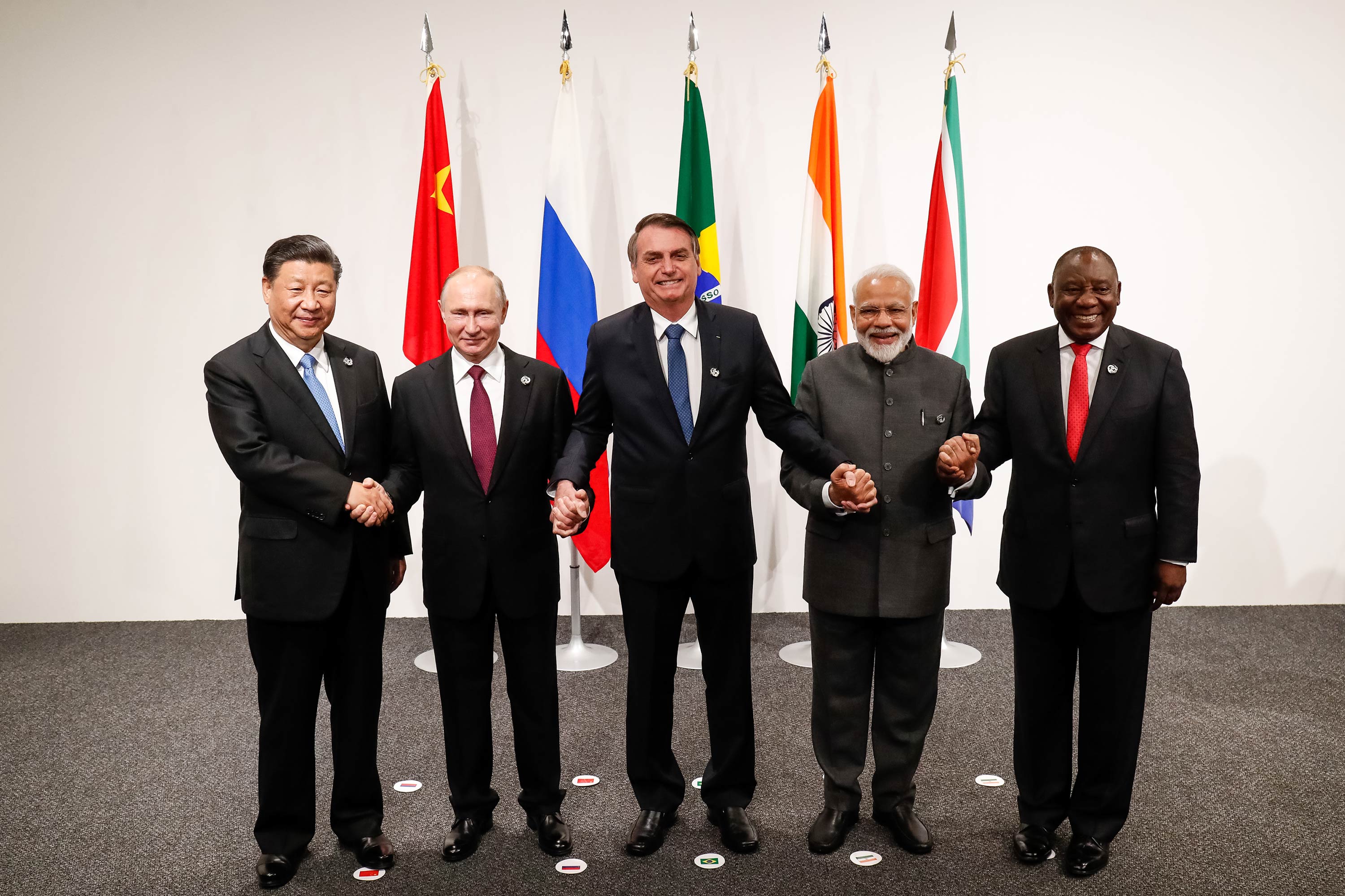 U sjeni rata i napetosti traje ubrzana izgradnja multipolarnog svijeta: Postaje li BRICS ideološka i energetska super-sila? Članstvo najavljuju Alžir, najveći izvoznik plina u Africi, ali i Iran, zemlja s drugim najvećim plinskim rezervama na svijetu