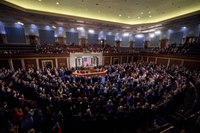 Rat u Ukrajini, 302. dan: Zelenski u Washingtonu, usporedbe s Drugim svjetskim ratom i ovacije američkih zastupnika - "Američka vojna pomoć je investicija u demokraciju"
