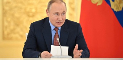 Putin ponudio politički azil bivšem ukrajinskom predsjedniku Porošenku kojeg vlasti u Kijevu optužuju za veleizdaju: "Ponudio sam mu azil i ranije, dok je još bio na vlasti, tada mi se smijao..."
