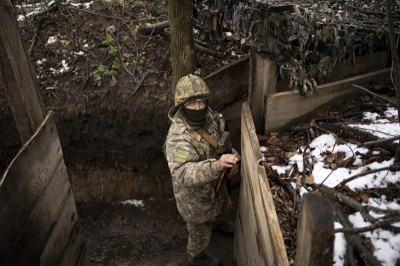 Rat u Ukrajini, 641. dan: Najveći napad dronovima na Kijev, bivši ruski premijer proglašen "stranim agentom", Zelenski tvrdi da Ukrajina u inozemstvu mora osigurati "3 ključne pobjede"